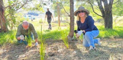 Wollondilly community dip in to help regenerate their catchment